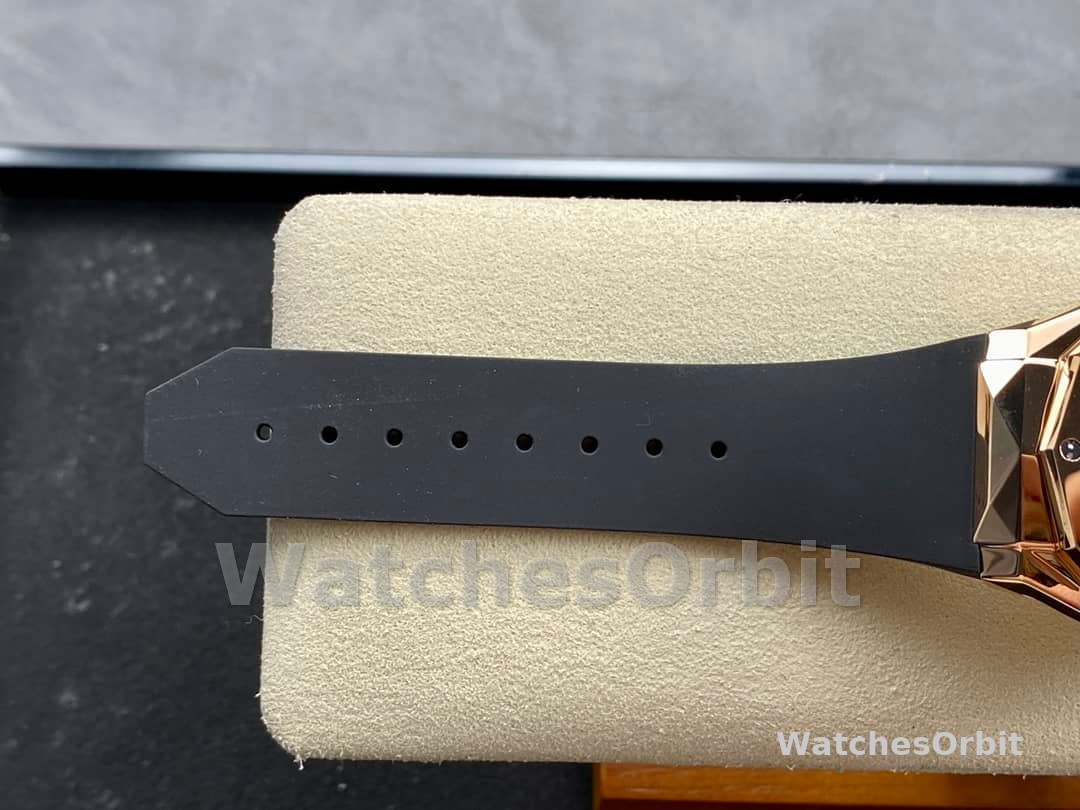 Hublot Classic Fusion 550.OS.1800.RX.ORL19 40 mm