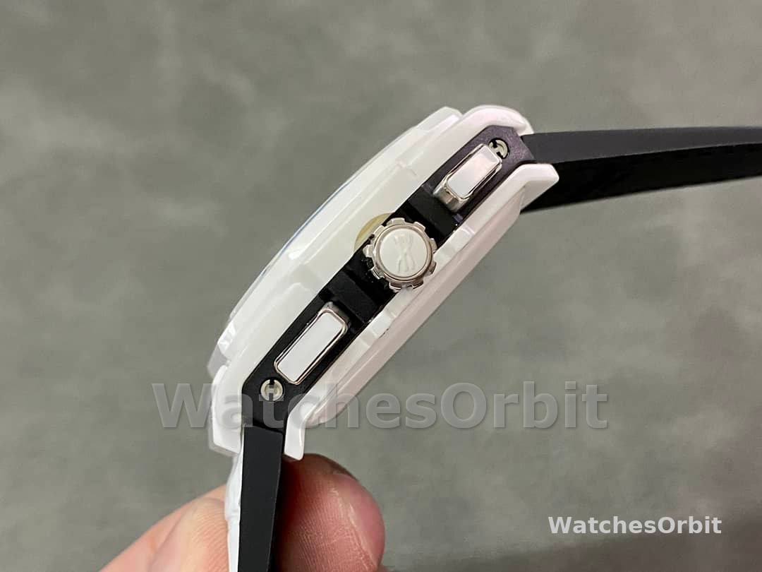 Hublot Spirit of Big Bang White Ceramic 641.HX.0173.LR 42mm
