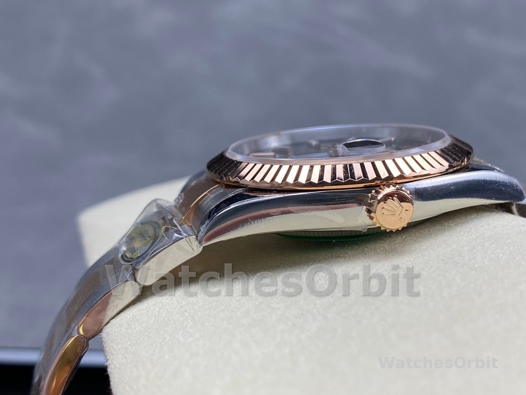 Rolex Datejust 41 Everose Gold Black Dial Oyster Bracelet 126331