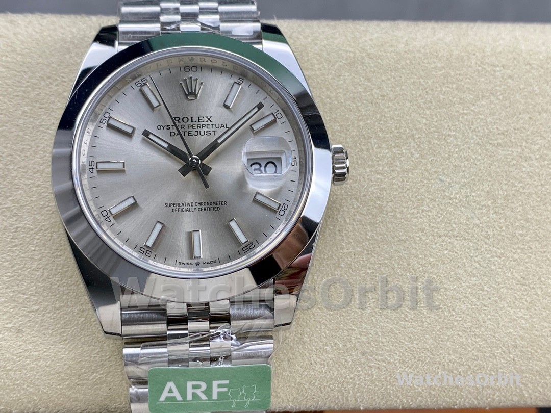 Rolex Datejust 41mm m126300 0004 Silver Stick DIal  Oystersteel Case Domed Bezel