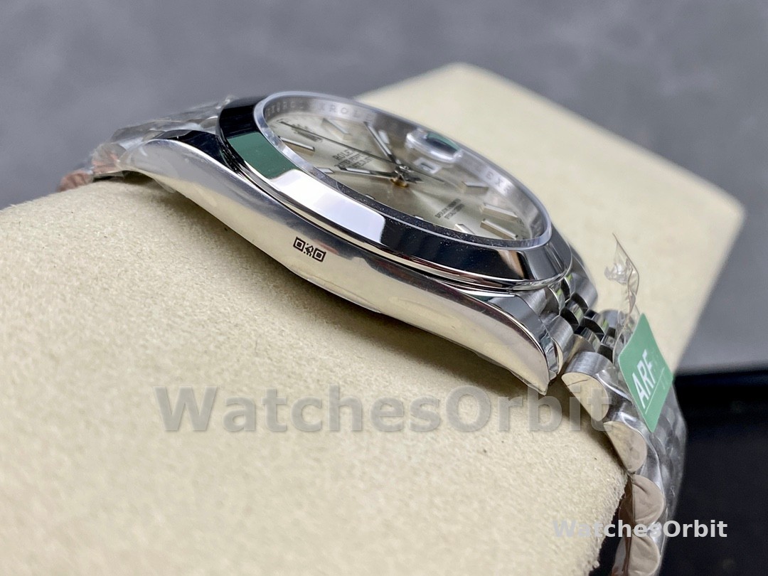 Rolex Datejust 41mm m126300 0004 Silver Stick DIal  Oystersteel Case Domed Bezel