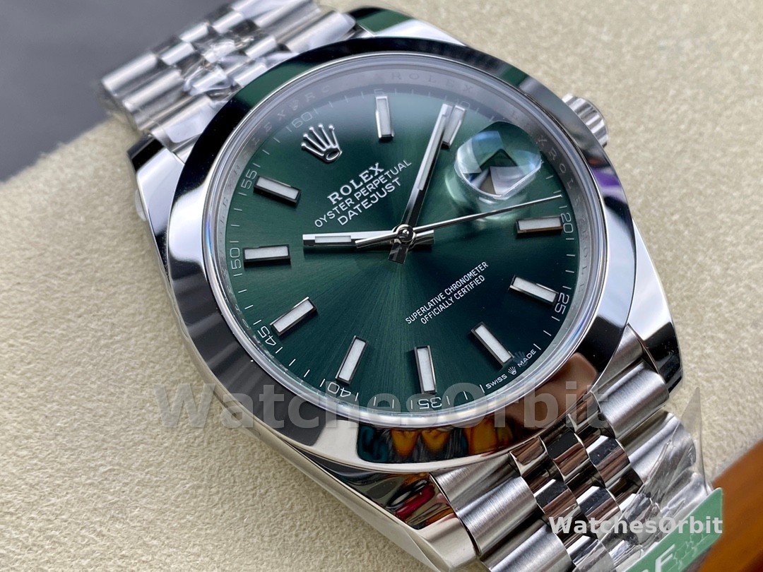 Rolex DateJust 41mm m126300 0020 Oystersteel Jubilee Mint Green Dial