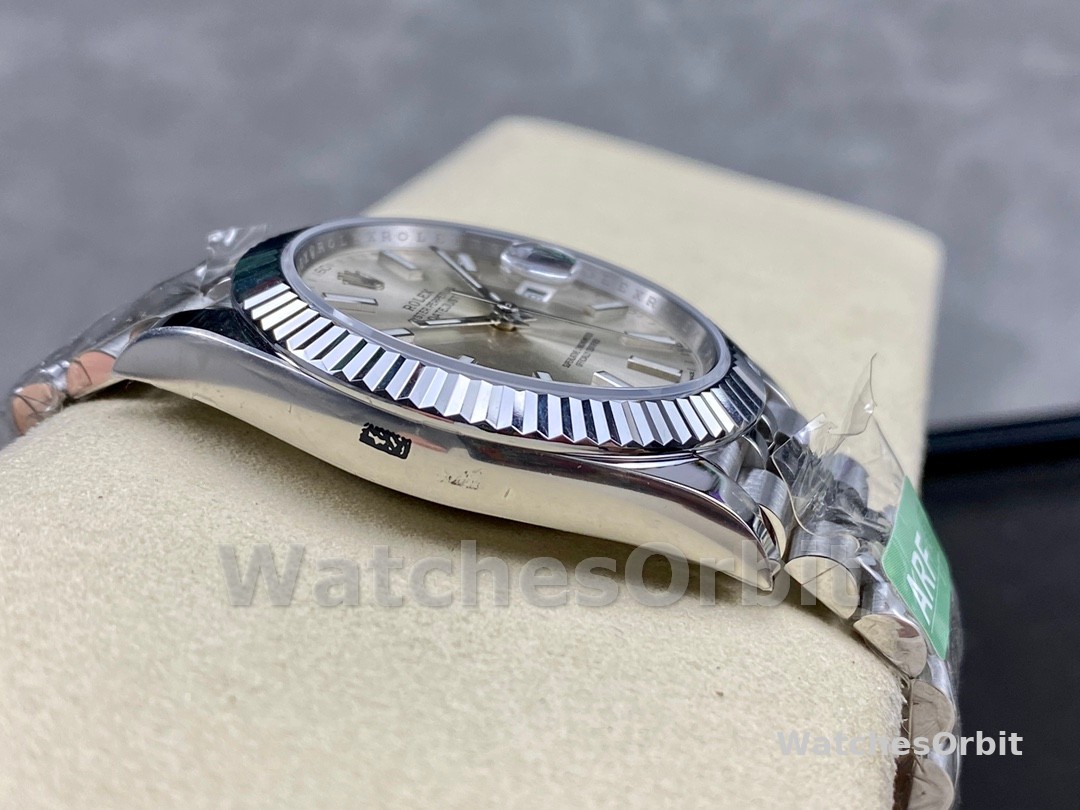 Rolex Datejust 41mm Stainless Steel 126334 0004 Silver Index Jubilee Mens Watch