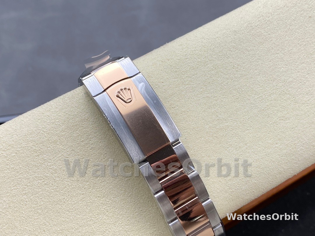 Rolex Datejust 41mm Two Tone Rose Gold Sundust Index Dial 126331 0009