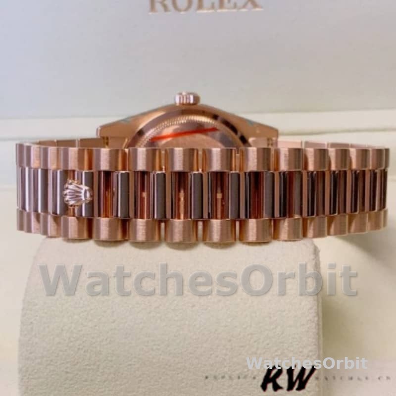 Rolex Day-Date 118205 Rose Gold Champagne Diamond Dial 36mm Unisex Replica Watch