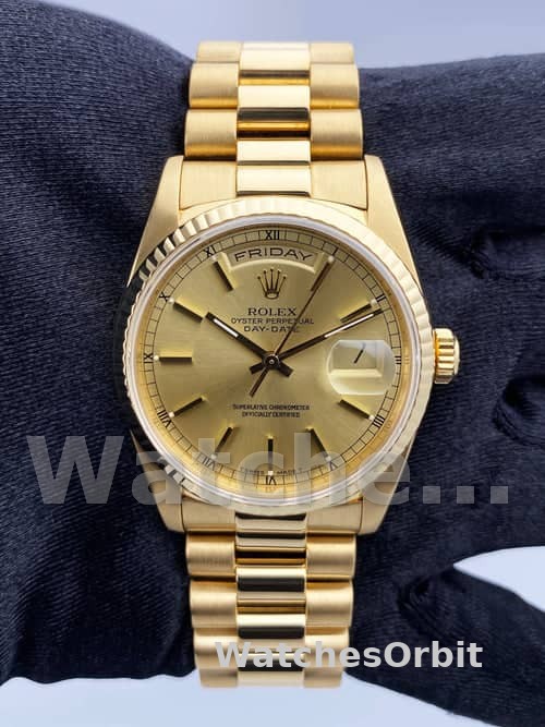 Rolex Day-Date 118208 champagne dial with gold indexes Yellow Gold 36mm Unisex Replica Watch