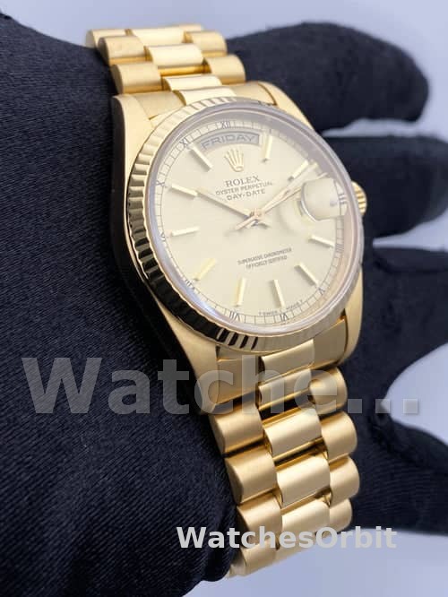 Rolex Day-Date 118208 champagne dial with gold indexes Yellow Gold 36mm Unisex Replica Watch