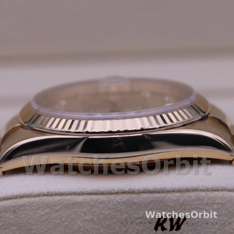 Rolex Day-Date 118235 Rose Gold Champagne Diamond Dial 36mm Unisex Replica Watch