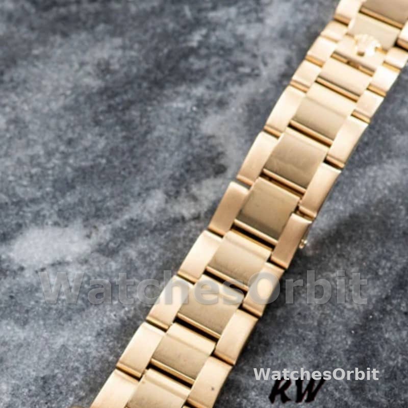 Rolex Day-Date 118238 Yellow Gold Silver Diamond Dial 36mm Unisex Replica Watch