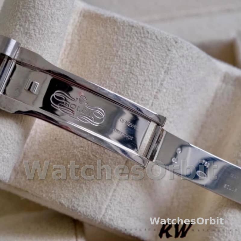 Rolex Day-Date 118389 Diamond Bezel Blue Dial 36MM Unisex Replica Watch