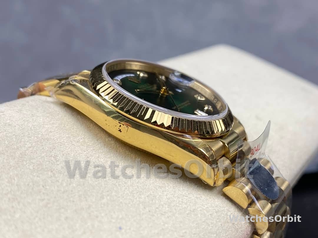 Rolex Day-Date 128238 Fluted Bezel Green Diamond Dial 36MM Unisex Replica Watch