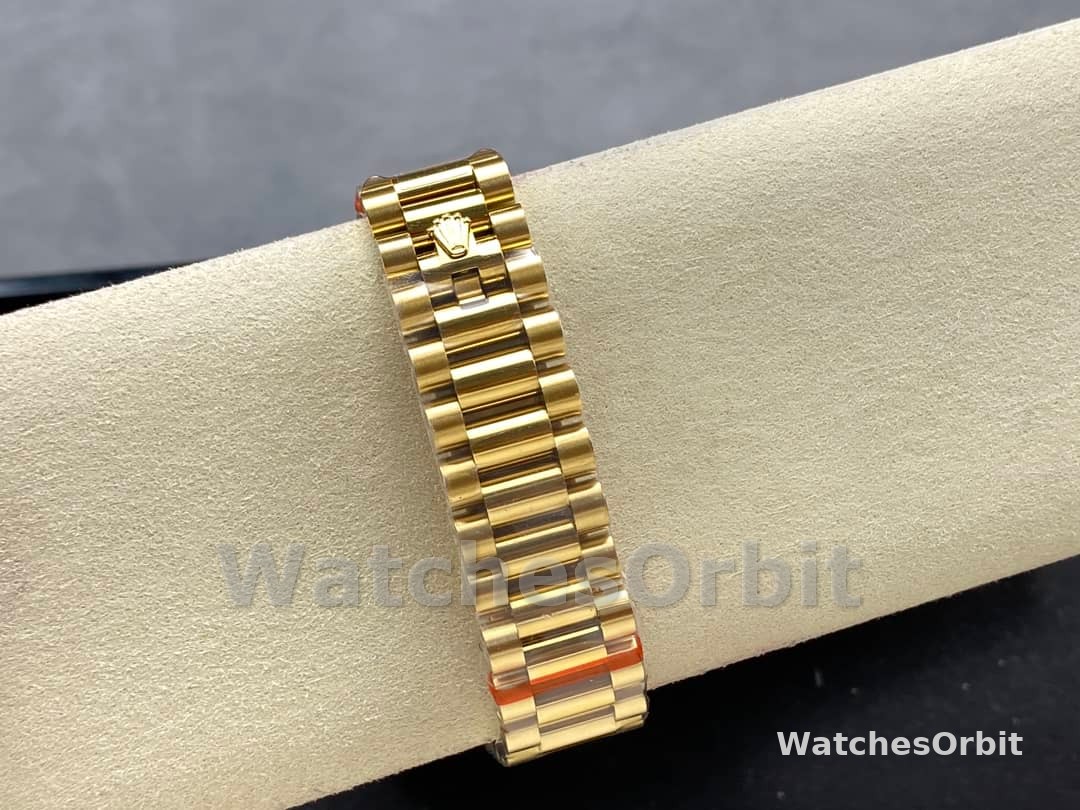 Rolex Day-Date 128238 Fluted Bezel Green Diamond Dial 36MM Unisex Replica Watch