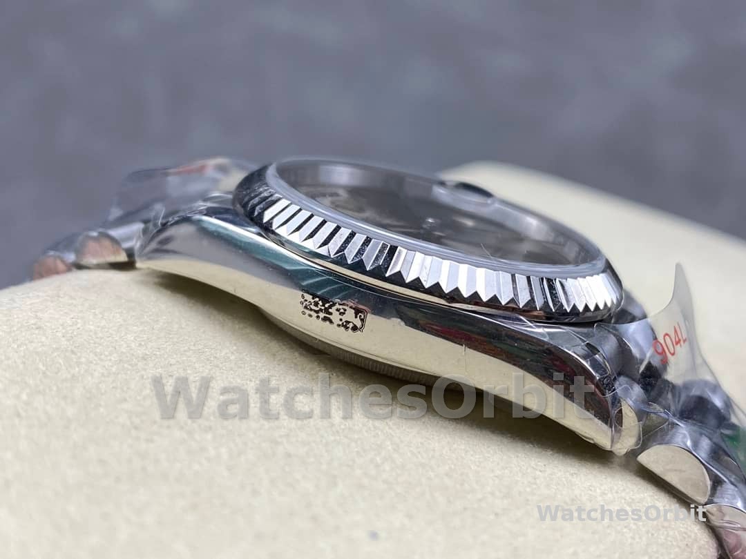 Rolex Day-Date 128239 0005 White Gold Silver Index Dial 36MM Unisex Replica Watch