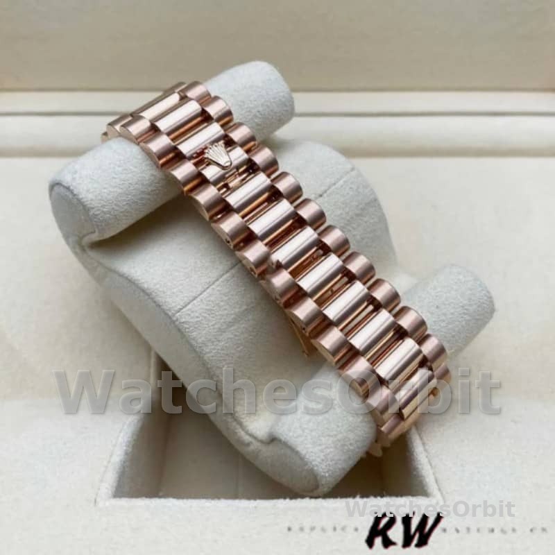 Rolex Day-Date 218235 Black Roman Numerals Dial Rose Gold 41MM Mens Replica Watch