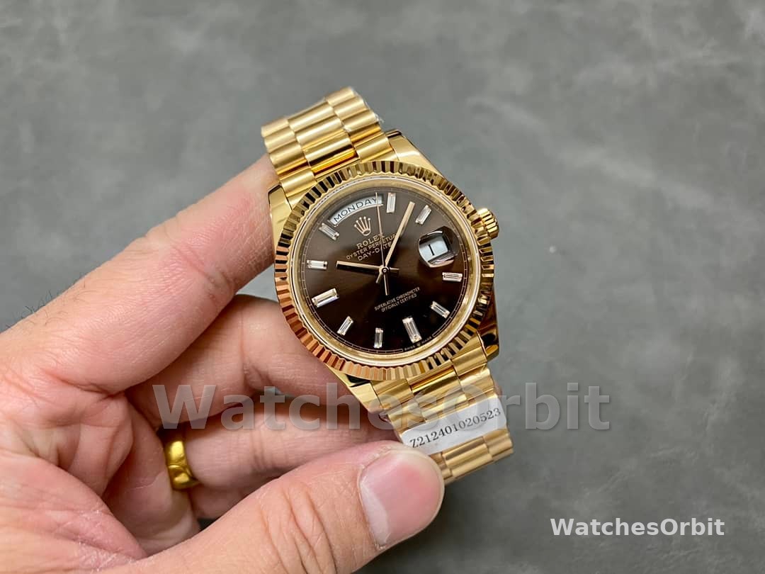 Rolex Day-Date 228238 Black Diamond Dial Fluted Bezel 40mm Mens Replica Watch