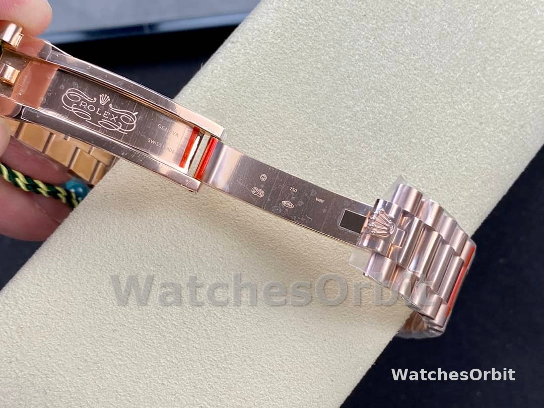 Rolex Day-Date 228345RBR 0011 Olive Green Roman Dial Diamond Bezel 40mm Mens Replica Watch