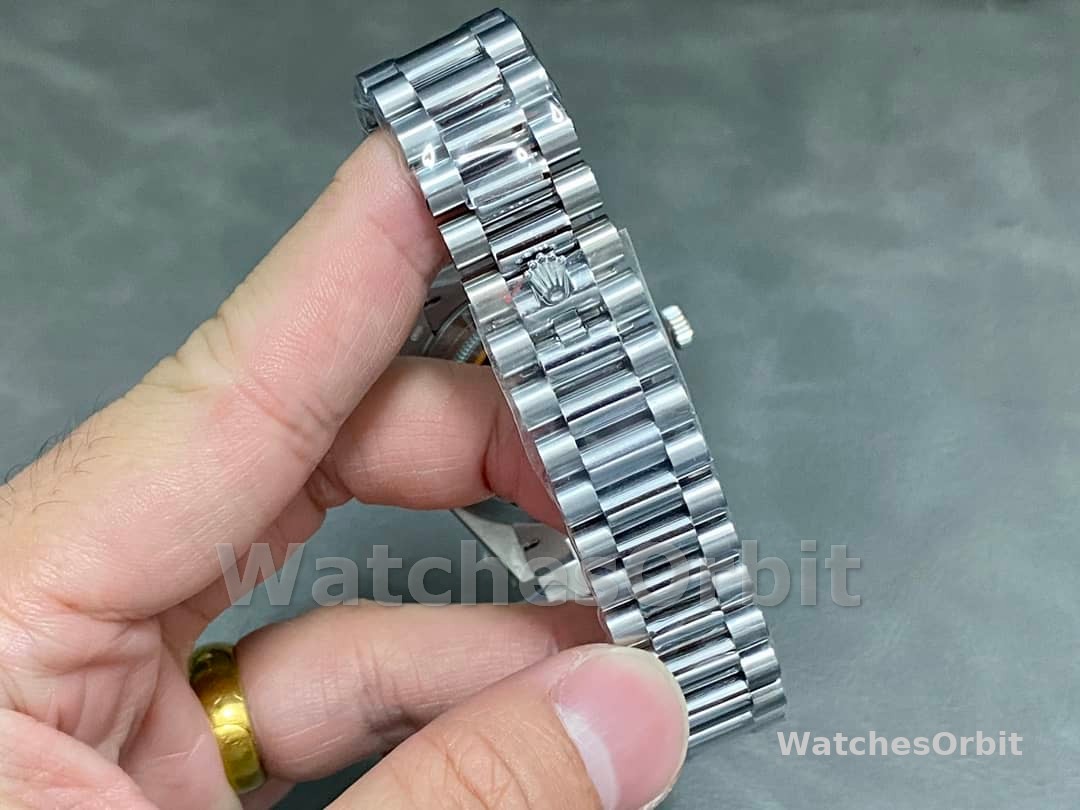 Rolex Day-Date 228396TBR Ice Blue Diamond Dial Diamond Bezel 40mm Mens Replica Watch