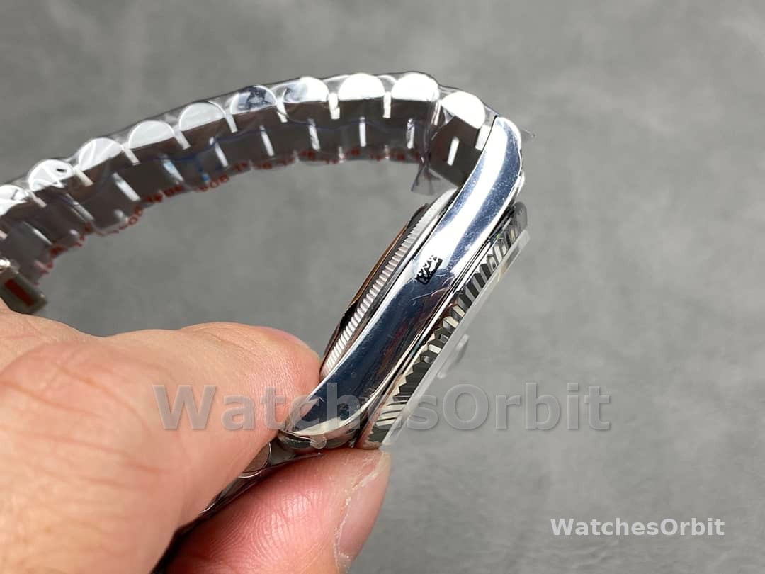 Rolex Day Date 36 White Dial Fluted Bezel White Gold m128239 0059 President Watch