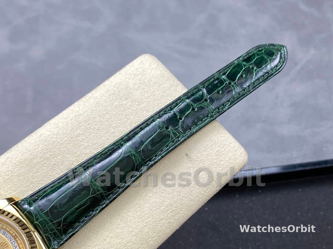 Rolex Day Date 36 Yellow Gold Champagne Dial 118138 0125 Green Strap