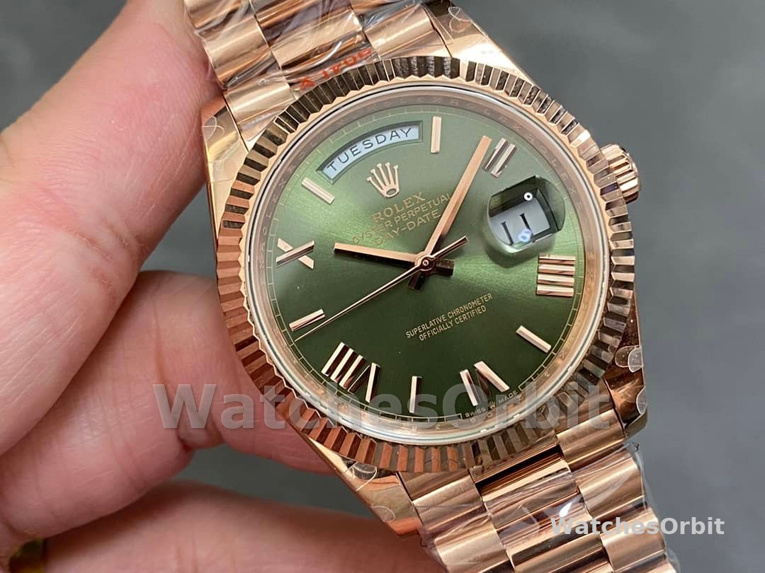 Rolex Day Date 40 18k Everose Gold Olive Green Dial m228235 0025 40mm