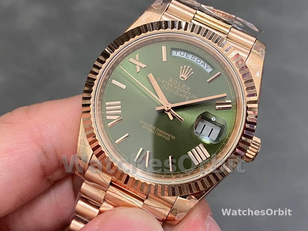 Rolex Day Date 40 18k Everose Gold Olive Green Dial m228235 0025 40mm