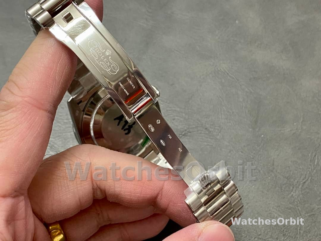 Rolex Day-Date 40 Platinum Arabic Numerals Green with Diamonds 228396tbr