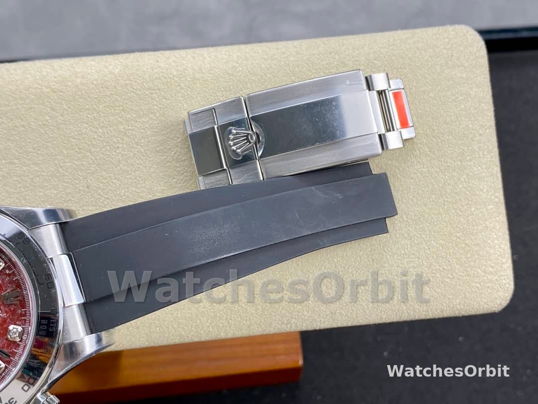 Rolex Cosmograph Daytona 40MM White Gold Rare Rubellite Dial 116509 Rubber Strap