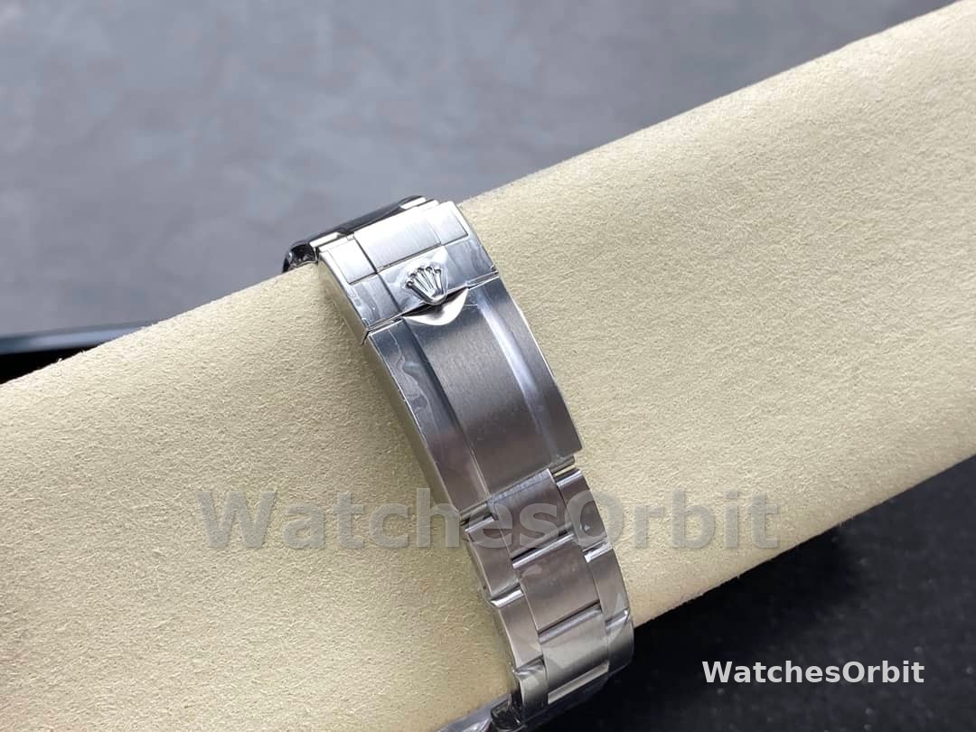 Rolex Explorer II m226570 0002 Stainless Steel Black Dial 42MM Mens Replica Watch
