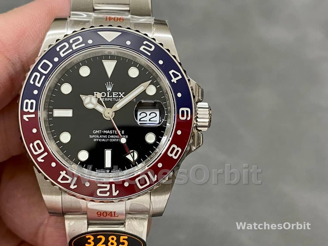 Rolex GMT-Master II 126710BLRO 0002