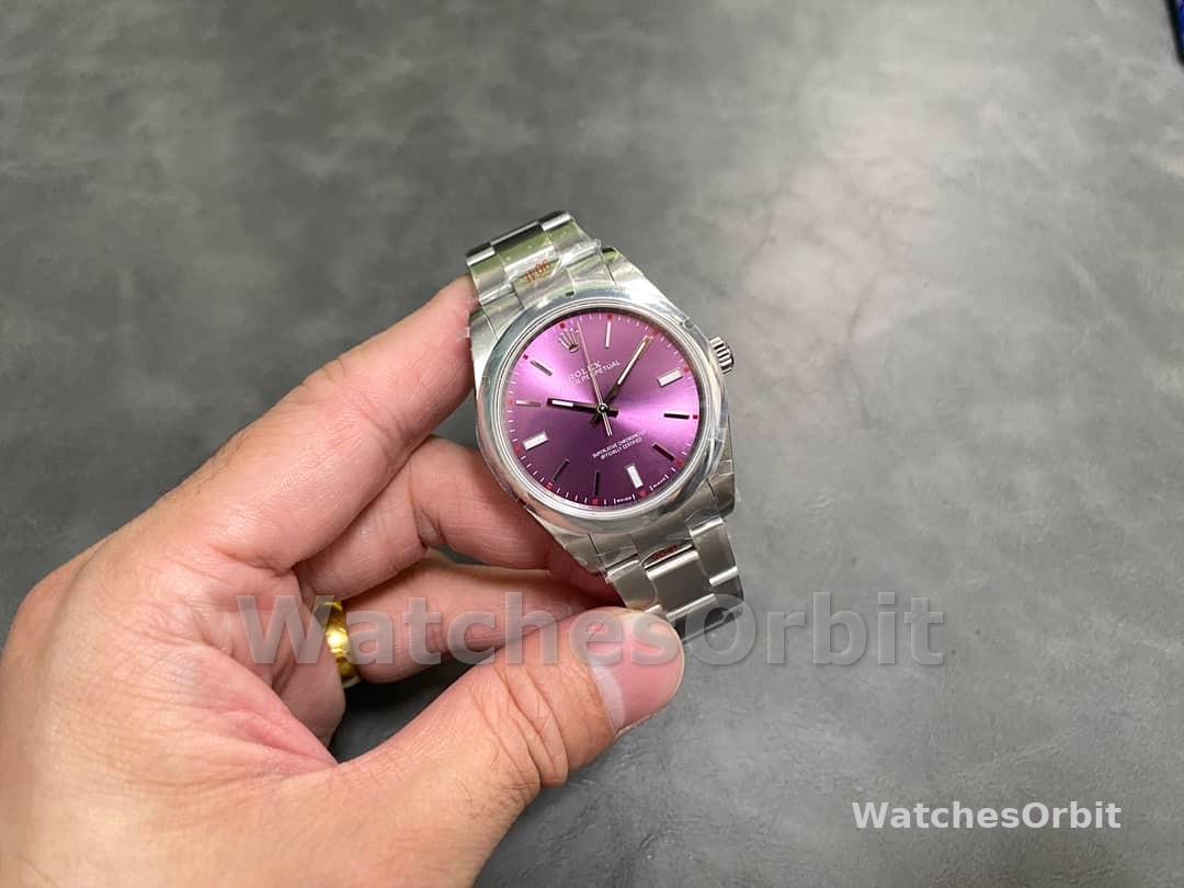 Rolex Oyster Perpetual 39 Red Grape Dial Steel 114300 0002 Men's Watch