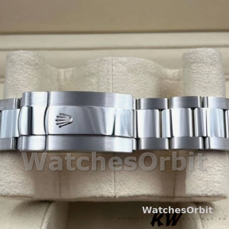 Rolex Sky-Dweller 336934 Fluted Bezel Green Dial 42MM Mens Replica Watch