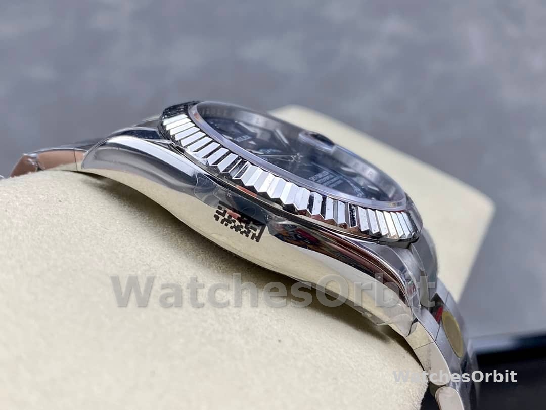 Rolex Sky-Dweller 42 m336934 0005 Stainless Steel Blue Dial Replica Watch