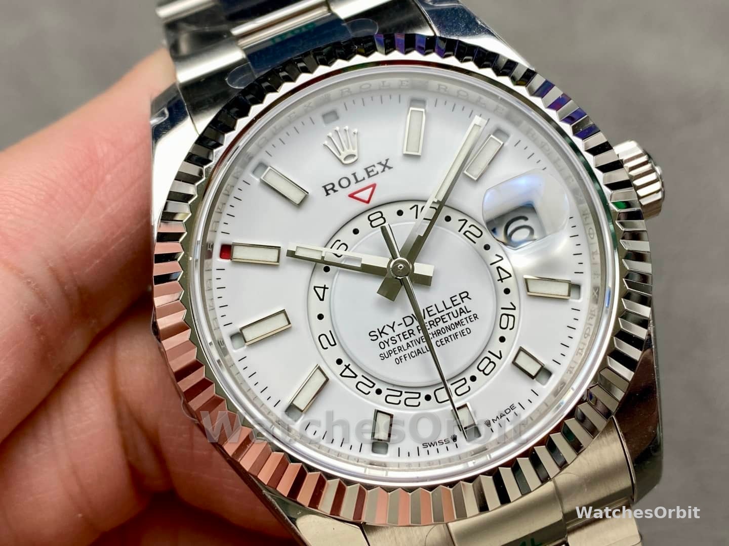 Rolex Sky Dweller 42 Oystersteel White Dial m336934 0003 Men's Watch